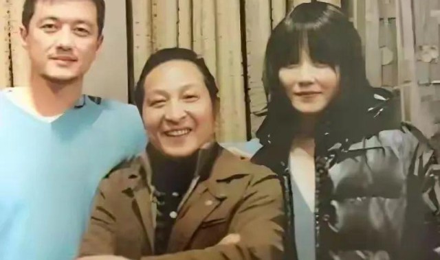 官方网站-佛缘变孽缘？王菲被曝与释永信特殊关系，天价捐赠记录曝光引哗然