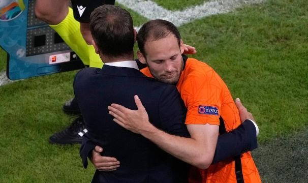 布林德英雄泪为爱神更为自己：生命重于足球和前程