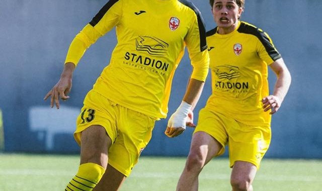 官方网站-罕见！伯恩利为18岁张家鸣支付约31万欧：即将获得劳工证！|辽宁|辽宁铁人|青训|铁人|塞尔维亚_新浪体育_新浪新闻